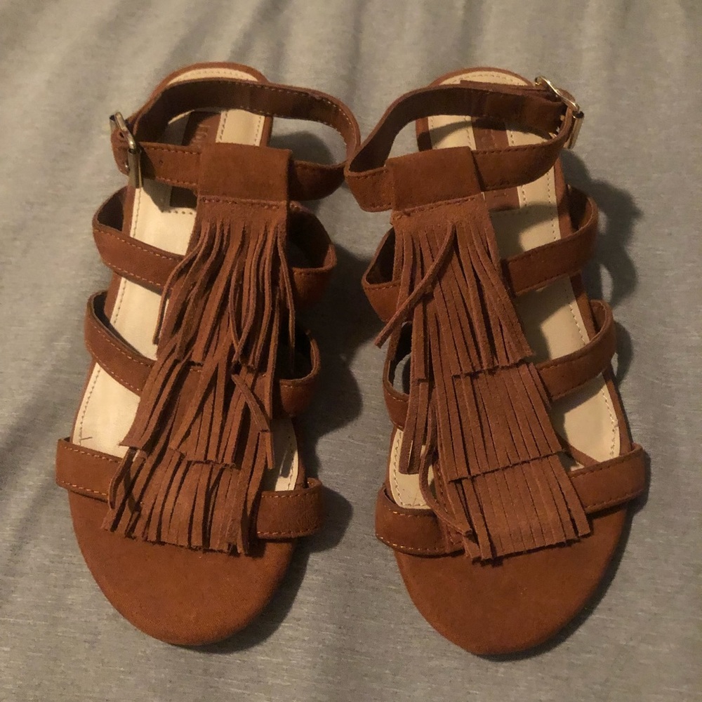 4/$20❗️Forever 21 Boho Fringed Brown Sandal size 6